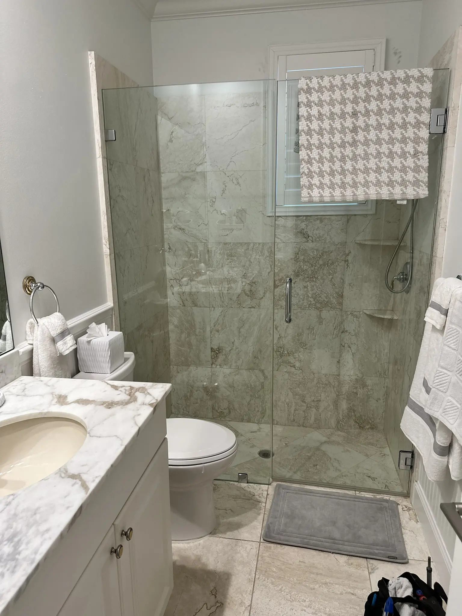 picture of a beautiful bathroom in stuart fl